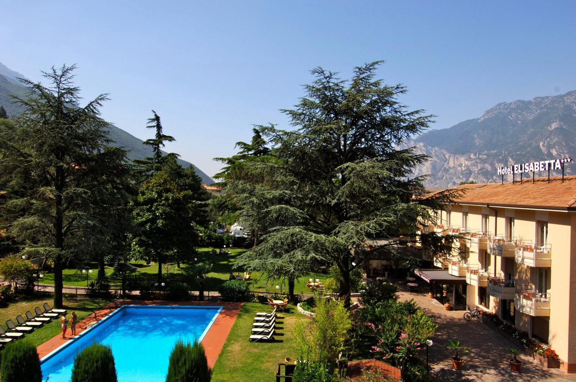 Hotel Elisabetta Torbole Sul Garda Ngoại thất bức ảnh